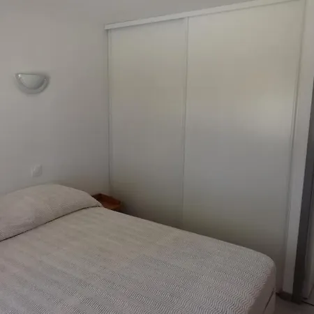 Neuf Pour Non Fumeur, Tres Agreable, Confort, Detente Apartment *