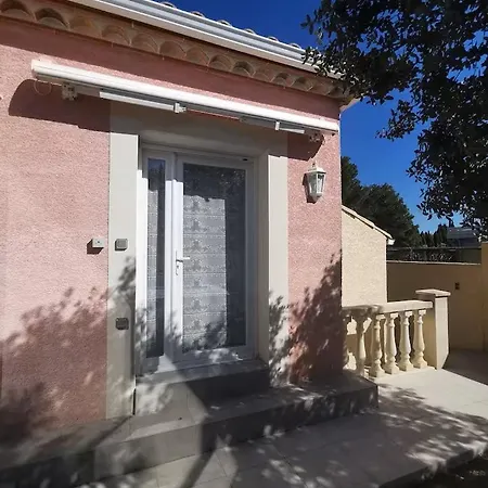 Neuf Pour Non Fumeur, Tres Agreable, Confort, Detente Apartament